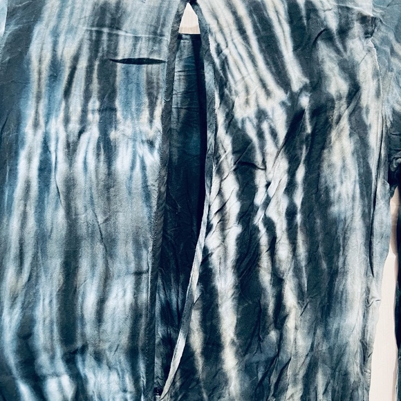 Fighting Eel Ava Sky blue tie dye long sleeve romper sz S. - Picture 4 of 4